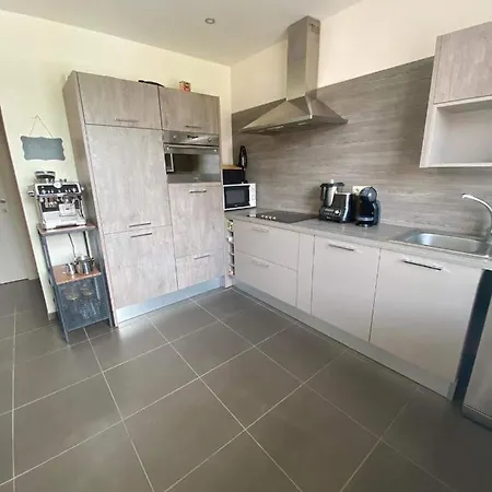 The 75 Renovated Work Or Comines-Warneton