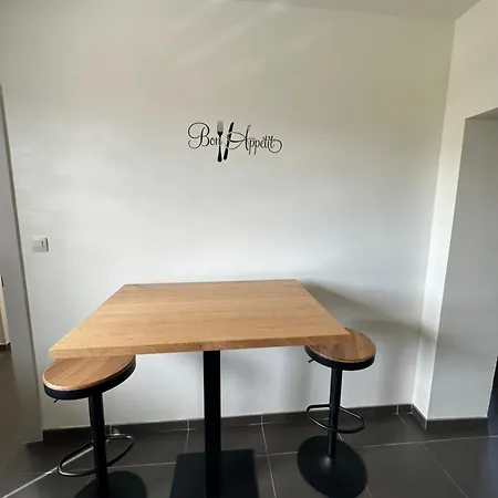 The 75 Renovated Work Or Holiday home *