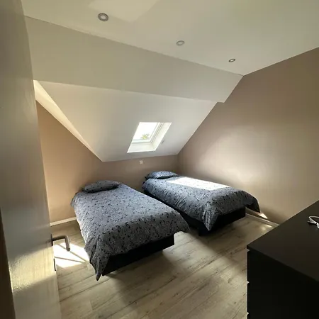 The 75 Renovated Work Or Comines-Warneton