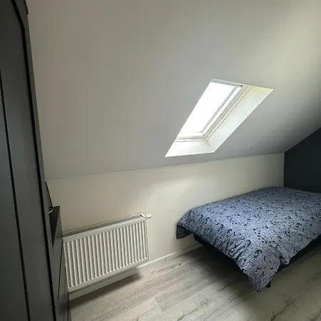 The 75 Renovated Work Or * Comines-Warneton