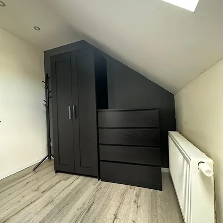 The 75 Renovated Work Or Holiday home *