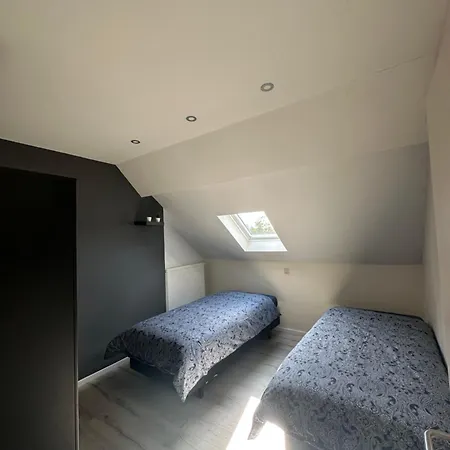 The 75 Renovated Work Or Comines-Warneton