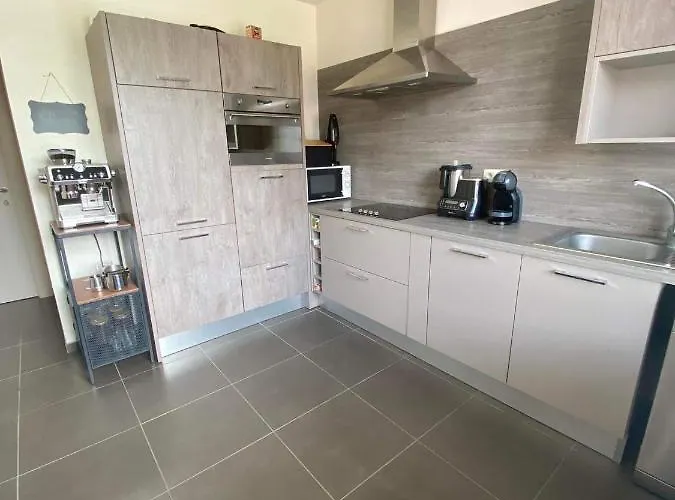 The 75 Renovated Work Or Comines-Warneton